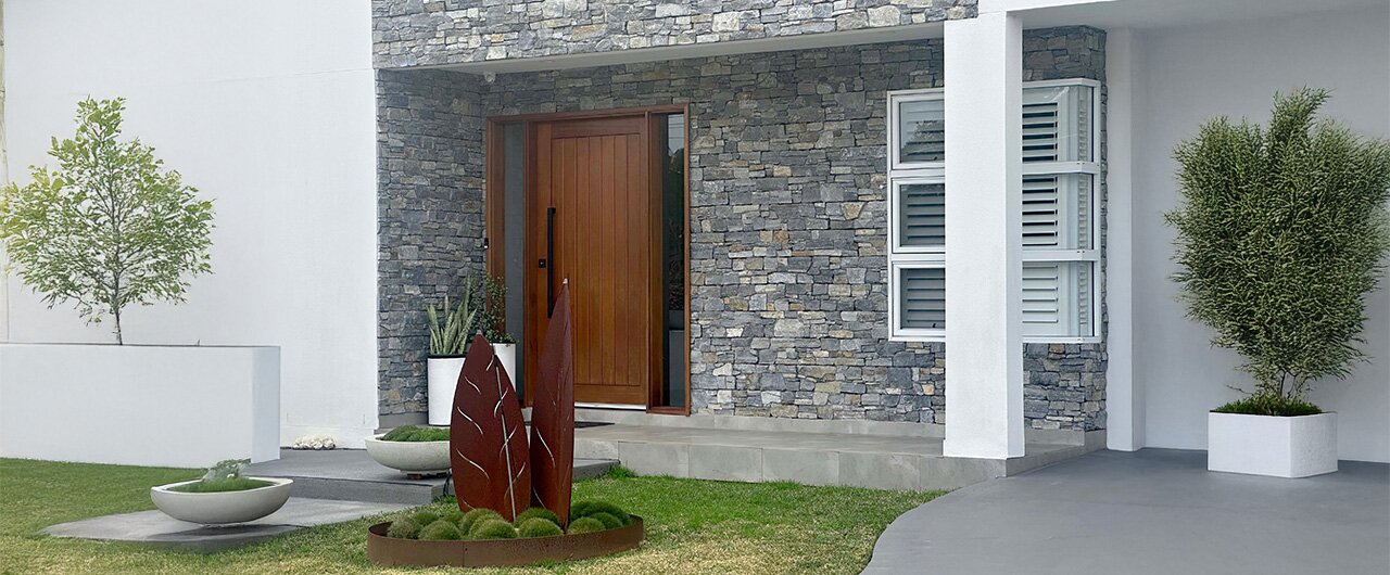 Ako správne pripraviť zateplenie pre kamenný alebo tehlový obklad fasády?